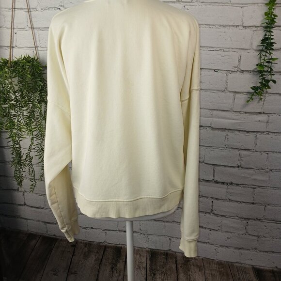 WOMENS NEW LOOK SWEATSHIRT, BUTTER SOFT YELLOW COLOR, SIZE MEDIUM - Picture 4 of 6